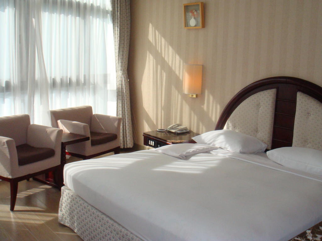 Honey Moon Hotel Renai Kamer foto